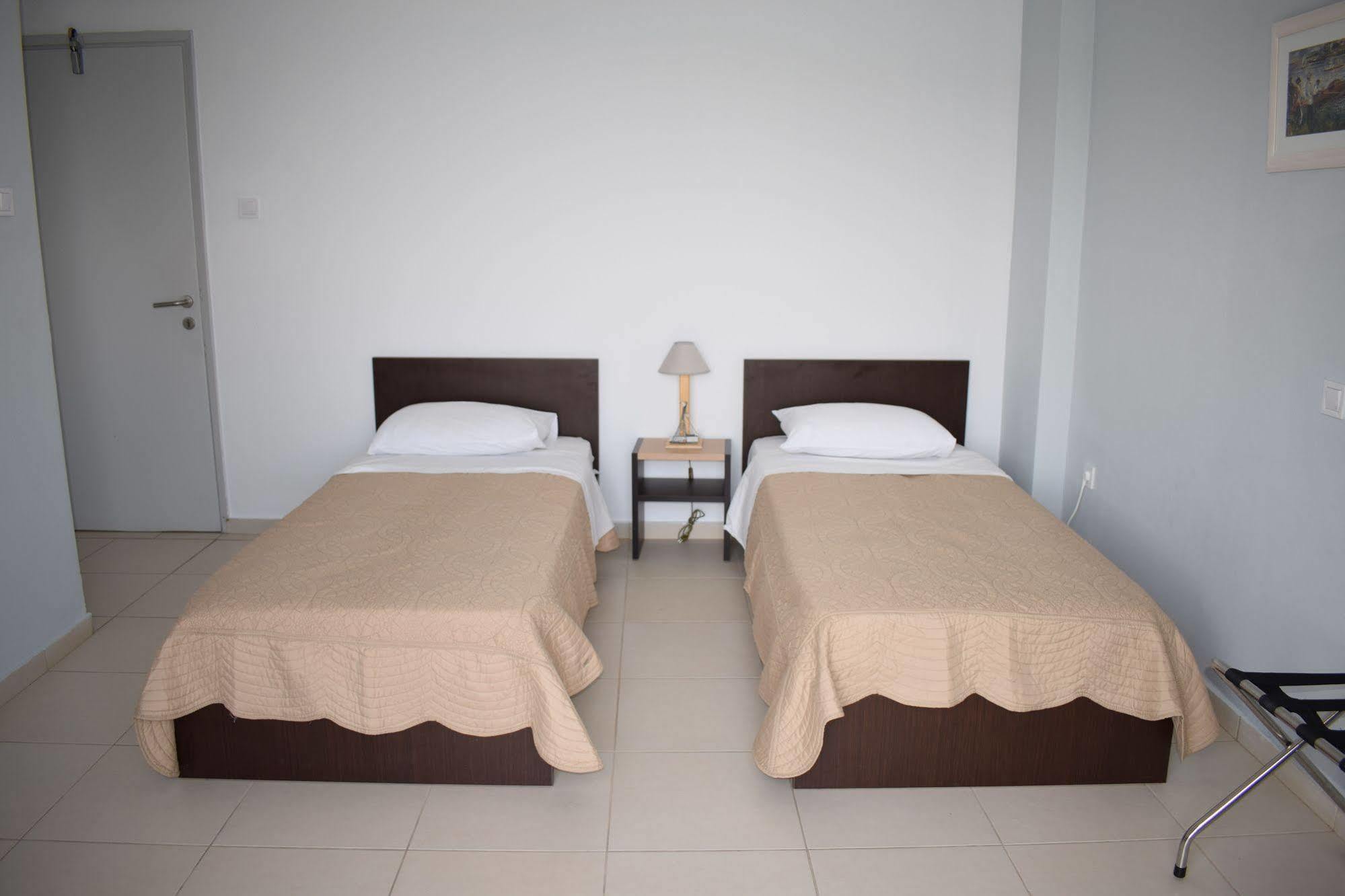 Vari Beach Hotel Exterior foto